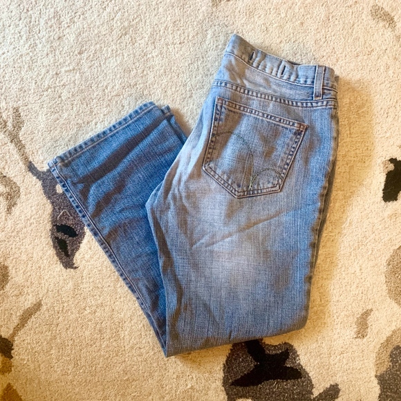 Red Engine Boyfriend Capris (Size 28) - Picture 1 of 4